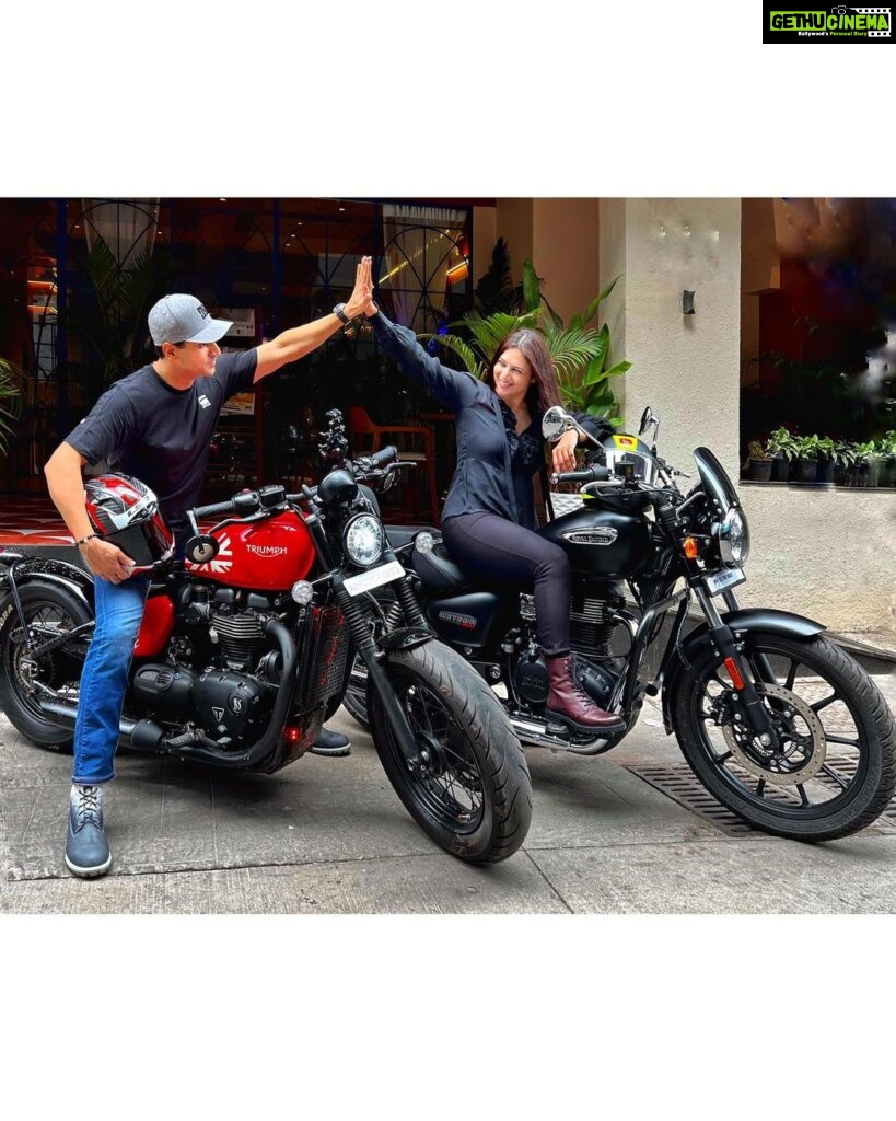 Vivek Dahiya Instagram - Ride together! Stay together! #RiderCouple