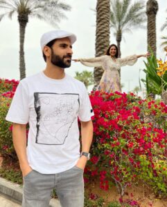 Vivek Dahiya Instagram - My tee says it all - habibi, I love you ❤️
