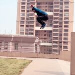 Vivek Dahiya Instagram - Tried something new today. #ParkourTraining