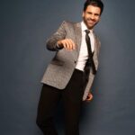 Vivek Dahiya Instagram - “A man should look as if he has bought his clothes with intelligence, put them on with care and then forgotten all about them.” – Hardy Amies Suit by @pankysoni