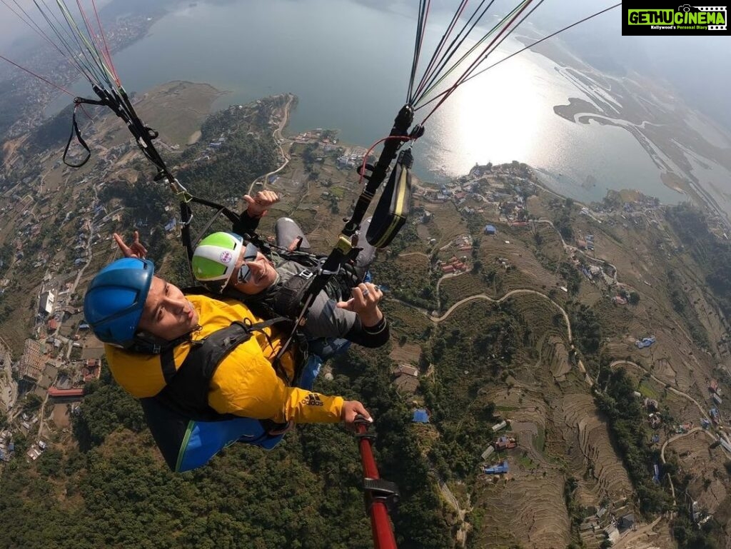 Vivek Oberoi Instagram - Experiences over things! This was one crazy ride … 💯 Skyline paragliding in the home of himalayas surrounded by the most amazing view 🏔 @highgroundnepal #Nepal #adventure #travel #potd