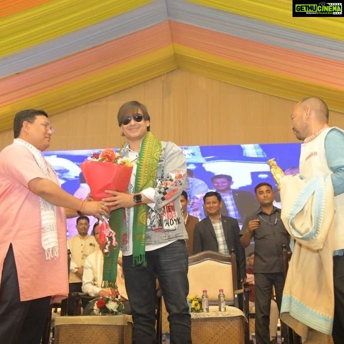Vivek Oberoi Instagram - I was honoured to receive an invitation as a guest speaker at Bodoland International Knowledge Festival at Kokrajhar in Assam. The youth in Bodoland could contribute immensely to India’s success story in this new golden age. Through knowledge, we hope to empower the youth & create a startup ecosystem and an infrastructure to showcase their talent. The festival also featured such distinguished dignitaries such as Shri Promod Boro, Honorable Chief Executive Member of Bodoland Territorial Council, Prof. Mohammad Yunus whom I have always admired for his innovative work on Grameen Bank and Women Empowerment. Wang Chuk, Sonu Sood, and P.T. Usha were also among the other guests who graced the occasion. @pramodboroofficial @professormuhammadyunus @wangchuksworld #traveldiaries #honoured #India