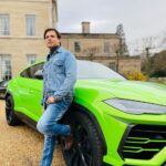Vivek Oberoi Instagram - Whats green and goes 0-60mph in 3 seconds ? Hint: Not a salad 🥗😉 #cars #potd #wednesday #urus #lamborghini