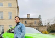 Vivek Oberoi Instagram - Whats green and goes 0-60mph in 3 seconds ? Hint: Not a salad 🥗😉 #cars #potd #wednesday #urus #lamborghini