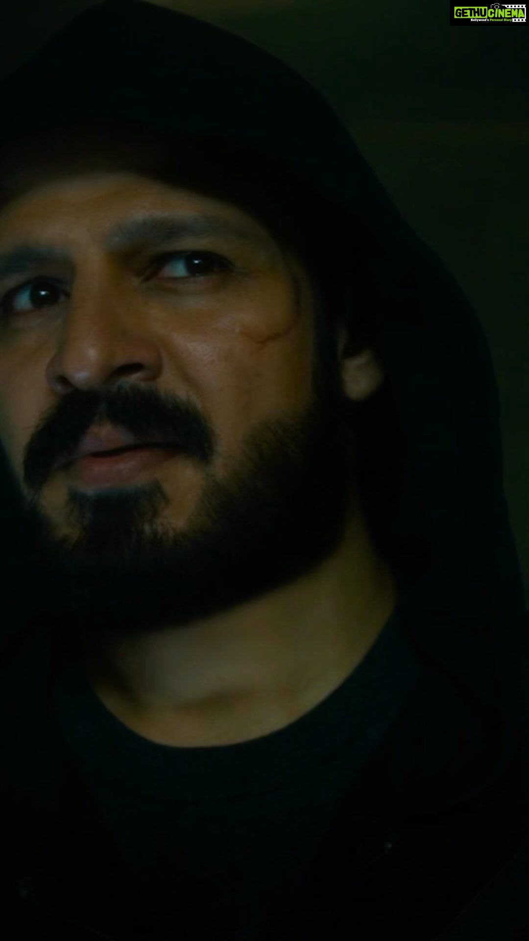 Vivek Oberoi Instagram - “All great changes are born from chaos” - Vikrant Dhawan A debut which will always stay close to my heart❤️ Thank you to all my fans and viewers for welcoming me into the world of OTT with #InsideEdge. Celebrating 5 years of Vikrant Dhawan and the wonderful team behind Inside Edge 🏏💯 #InsideEdge #3YearsOfInsideEdge2 @insideedgeamazon @primevideoin