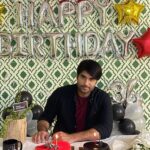 Vivian Dsena Instagram – Thanks To My #SirfTum Family For Making The Day Special For Me… Lots of love & Appreciation To Each & Every One including the Whole Unit, Crew & My Co-actors 😍☺️
#sirftum #ranveeroberoi #RuHaani #birthdaycelebration #gratitude #viviandsena