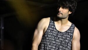 Vivian Dsena Instagram - Grateful for all your love and support 🥰 
Thank you so much guys for your constant effort
God Bless you all 😘

#BestVDians #bestfansever #SirfTum #Ranveer #viviandsena #gratitude