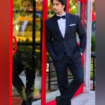 Vivian Dsena Instagram - Which Look Would You Pick 🤔🧐😉 A.Tuxedo🤵 B.Sporty ⛹️ #mondaymood #sirftum #Ranveer #colorstv #looks #styleoftheday #newlook Dehradun, Uttarakhand