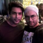 Vivian Dsena Instagram – Gone too soon Bro!! Not Done!! My Condolences to the Family!! May God Give them Strength and Patience 🙏🏻
RIP Sid!