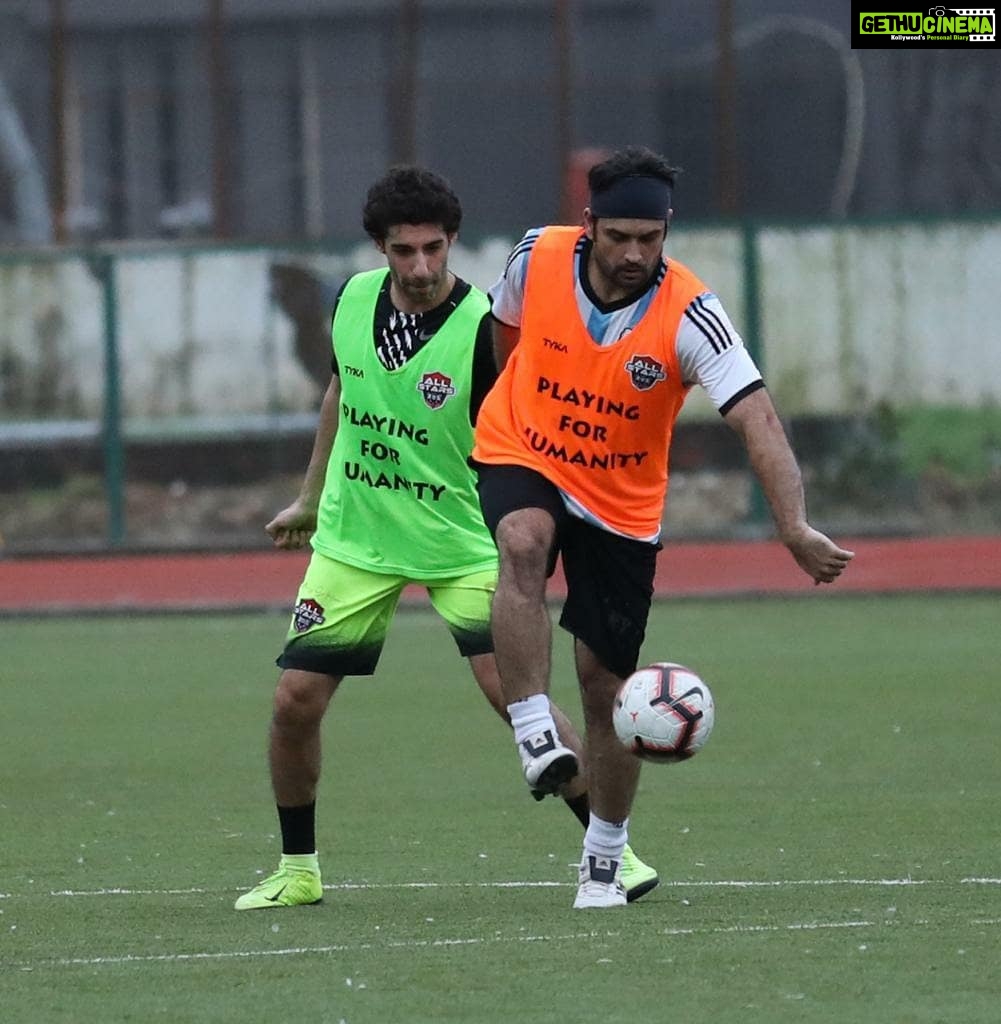 Vivian Dsena Instagram - Glimpses of Yesterday's @allstarsfc_pfh Match #football #footballer⚽ #footballlove #playingforhumanity #allstarsfc_pfh