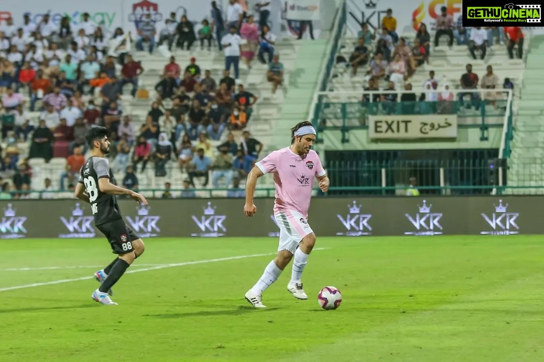 Vivian Dsena Instagram - “What I do is play football and that’s what I like the most in my life.” Lionel Messi #footballfever #footballboy #footballforlife #asfcvsemiratesunited #playingforhumanity #dubaimatch #allstarsfc Dubai