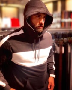 Vivian Dsena Instagram - Thank you so much  For all the lovely Birthday Wishes  Godbless You All 😘