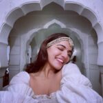 Wamiqa Gabbi Instagram - 🤍🌼