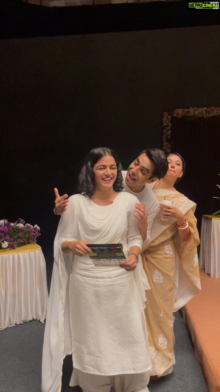 Wamiqa Gabbi Instagram - Nahin dekha? Toh abhi dekho naaaa #Jubilee on @primevideoin 💙