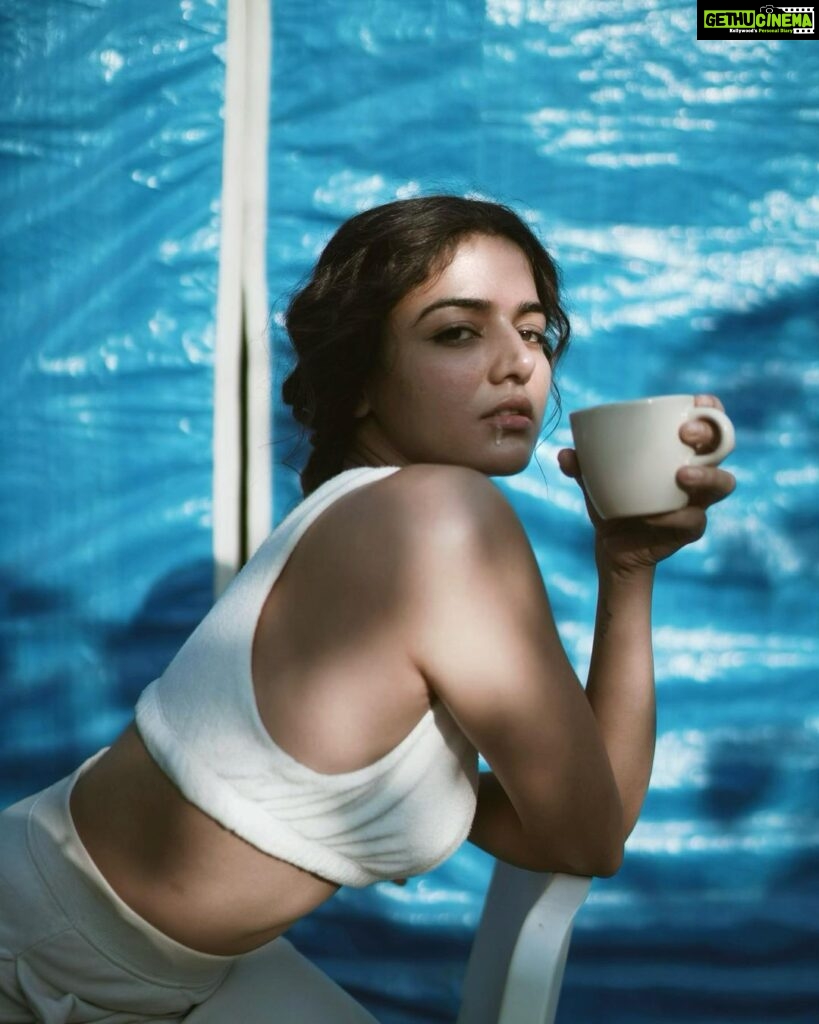 Wamiqa Gabbi Instagram - Spilled a little coffee realising that earthquakes don’t kill people, buildings do. Who made that building? Who decides what’s wrong? Who cares? Achha you tell me… … 📸 by my cutay @kpkushal_