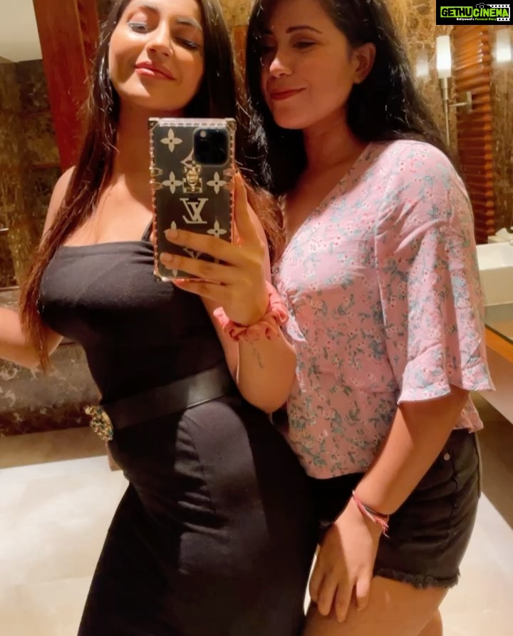 Yaashika Aanand Instagram - Happy birthday Scooby dooby boo š Thereās so many nights Iāve spent talking to u ⨠š!! Youāve always been there to protect me from everything and given me signs of you being around me.. Angel numbers and their meanings keep me going strong . I wake up to ur thoughts and sleep my way through our memories ⦠happy 30th birthday, wish u were here with us⦠im sorry we couldnāt make many of ur dreams come true .. see u on the other side soon⦠love u loads my dear Angel š¼!! #pav miss u each moment š hope I get better as a human for u .. Dallas, Texas, USA