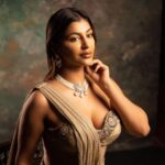 Yaashika Aanand Instagram - Hard to choose 😫 . Concept & Styling @beingstyl Photography: @theportraitstudio_tps Outfit: @chaitanyarao_official Jewelry: @fineshinejewels MUA: @makeupreva Hair: @thoorigaikabilan . . . . #yashika #explore #royal #kollywood #swipeleft #greeklook #instadaily #kollywoodactress #actress