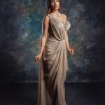 Yaashika Aanand Instagram - “ I try to hold my charisma in check .” ✨✨✨ Concept & Styling @beingstyl Photography: @theportraitstudio_tps Outfit: @chaitanyarao_official Jewelry: @fineshinejewels MUA: @makeupreva Hair: @thoorigaikabilan . . . . #yashika #explore #royal #kollywood #swipeleft
