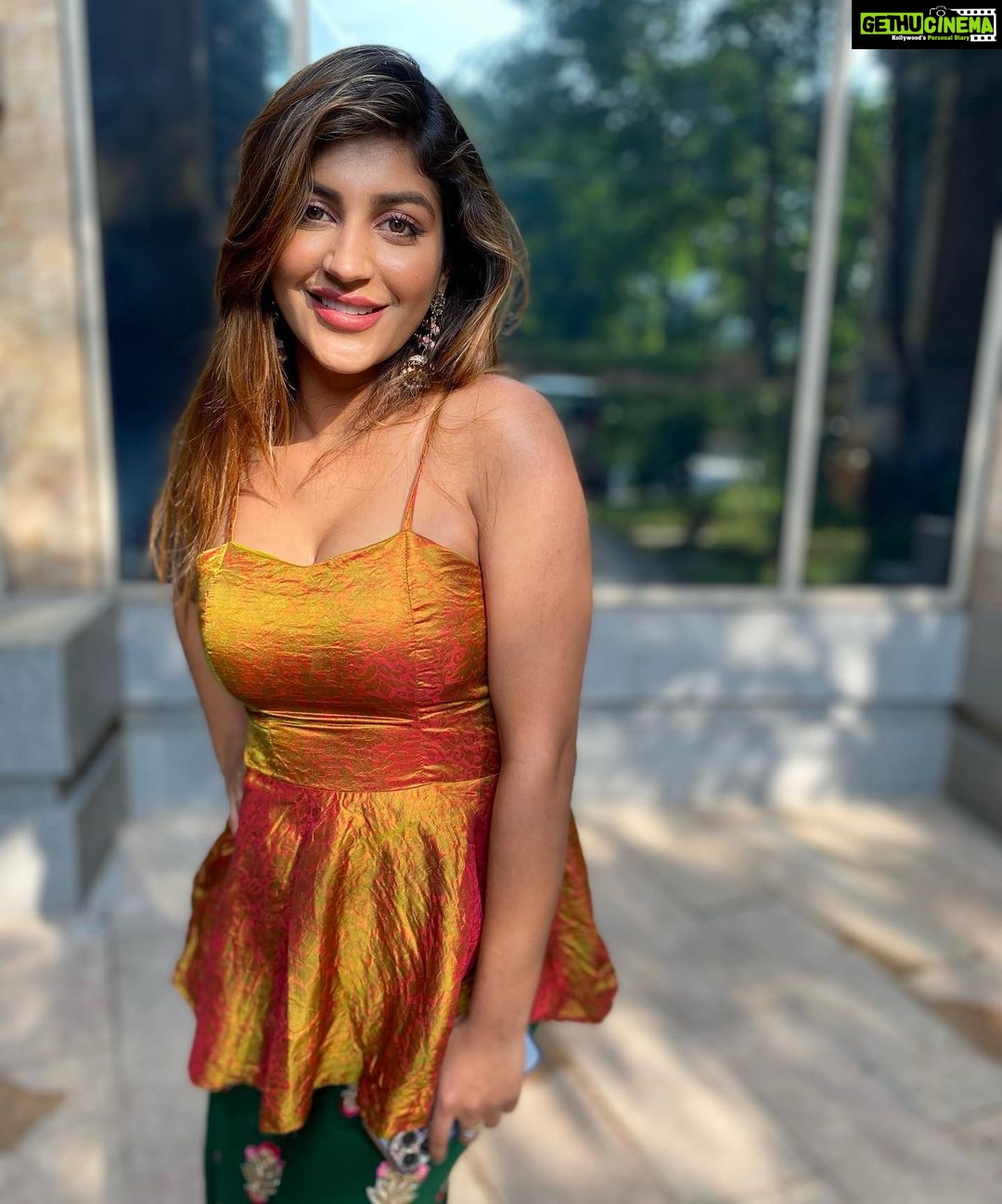 Yaashika Aanand Instagram - Just candids 😆❤️