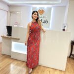 Yaashika Aanand Instagram - It’s been a great few years with #skinlabchennai. I have been visiting them for a long time and honestly the treatments advised and service at the clinic have been fantastic. The doctor and clinic staff makes every bit of your experience comfortable. They cater to wider needs and have a range of treatments to choose from like GFC, laser hair reduction, skin resurfacing, cool sculpting etc. I highly recommend @skinlabindia @drjamunapai for any skincare or haircare concerns you might have. It’s advisable to consult the doctor first before stepping into any treatment and the doctors at the clinic are extremely well-versed and really help you understand the entire process. Book your appointment today! Contact: 7358400400 Location: Nungambakkam Road, Chennai . . Dr. Jamuna Pai's Skinlab