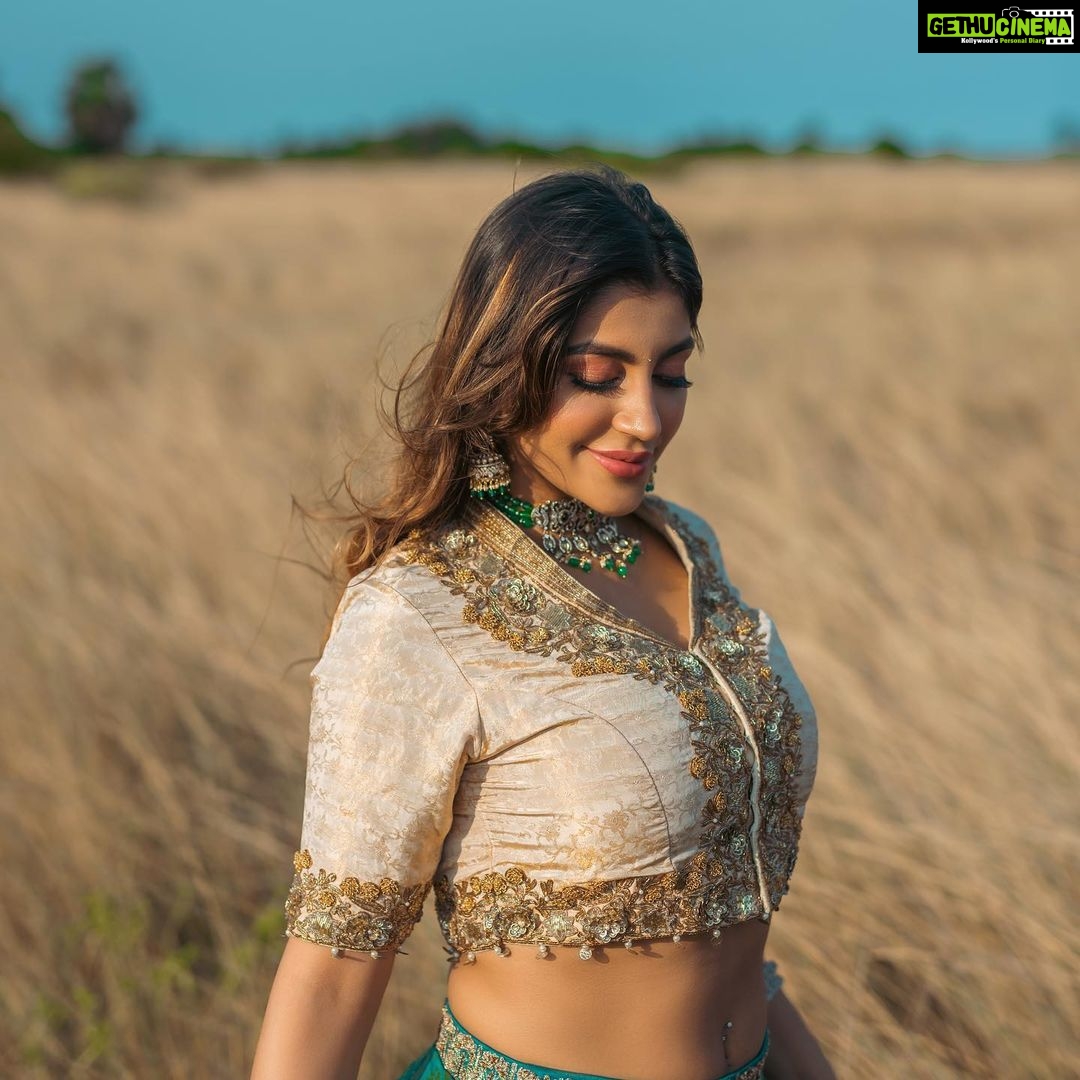 Yaashika Aanand Instagram - Choose ur fav ✨🤍 #swipeleft Makeup / hair @makeupbygow Camera @resham_photography Jewellery @rahman_jewellery Outfit @thelabelritika . . . . . , . . . #explorepage #yashika #tamilactress #indiangirl #chic #viral #instagood #instabeauty #post