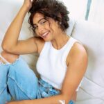 Yukti Kapoor Instagram - The secret of being happy is accepting where you are in life and making the most out of every day…. Are you guys happy & making the most out of every day ? Tell me in the comments :) Love my fans 🌷 YK