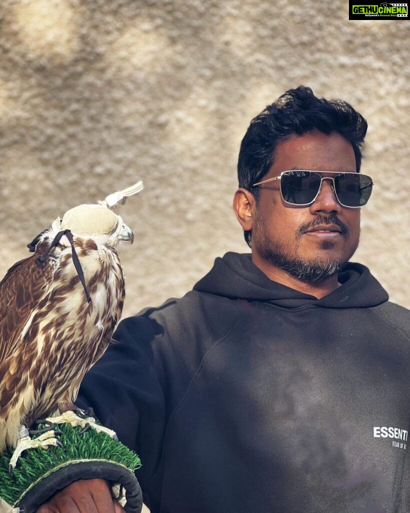 Yuvan Shankar Raja Instagram - Be a falcon in the world of vultures.