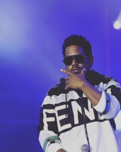 Yuvan Shankar Raja Instagram - I thank my team,singers and @expo2020dubai @btosproductions for an amazing concert.  Love to my fans thank you ❤  @abishek_ranganathan