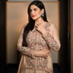 Zareen Khan Instagram – π
Outfit- @mavishofficial_
Earrings – @shesaidyes.plv_jewellery x @offbeatmediain
Stylist @styledbyayushidixit @simrankhera5
Assisted by- @taniya_04
πΈ – @jk_photography777
#ZareenKhan