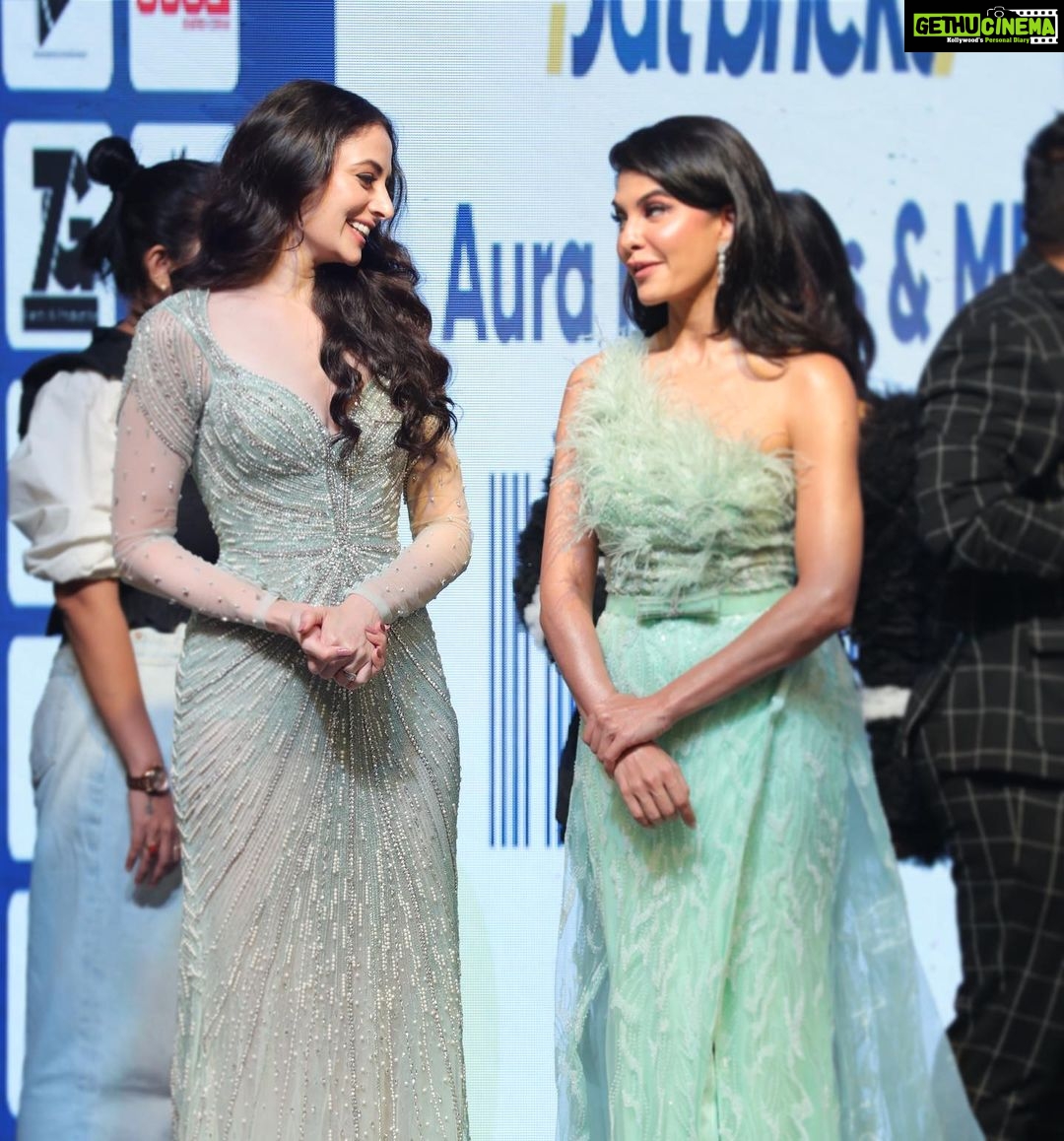 Zoya Afroz Instagram - Event graced by beautiful smiling faces 😁💙 #juryduty #judging #beautypageants #events