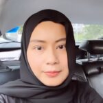 Aaron Aziz Instagram - Assalamualaikum Insya Allah we will be visiting Kampung Nelayan again. This time we would like to gift them new hijabs. Generally all of them have only 2-3 pairs of outfits to their name. We hope this will bring them some smile. The hijabs have been brought down to SGD15/RM45 only. We will personally hand the hijabs to them Insya Allah. Share the blessings this Ramadan by giving gift to our sisters there in Cambodia. Your donation will make their Eid more memorable with new hijab to wear on their first Eid. @diyanahalikcom @ddaania_mil_lisa www.diyanahalik.com www.diyanahalik.sg