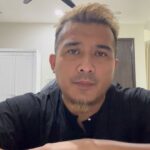 Aaron Aziz Instagram - Since kau tak nak jumpa so mcm ni lah cara nya aku boleh bela diri aku sendiri. Satu yg kita mesti ada walau mcm manapun. Biar takde apa, tapi kita mesti berbudi dan berbahasa.