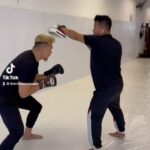 Aaron Aziz Instagram - Warm up dulu geng sebelum jumpa musuh ‘Nazri’ dgn my Sifu @saifulmerican @officialaksomalaysia #TonyMontana @skop_ig