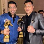 Aaron Aziz Instagram - Alhamdulillah Tabarakallah thank you Yang Berhormat Mulia Tan Sri Tengku Razaleigh bin Tengku Mohd Hamzah and congratulations Dr @zyrowonghk for a very successful and prestigious event @theknightsaward such an honor to receive this award. Thank you for the hospitality and opportunity to meet many professionals from around the world dan to all my fans kerana tanpa korang saya tak akan berada di mana saya skrg @lordstailor Nice meeting. Dato @drsheikhmuszaphar #syukuralhamdulillah #ThankyouALLAH #AES