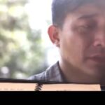 Aaron Aziz Instagram - Subhanallah alhamdulillah lailahaillallah Syukur Alhamdulillah. Anungerah ini utk My arwah Mummy. Memang Abg sangat feel sebab Scene Scene tu setelah saya balik dari kebumikan ibu tersayang saya. Dan dialog ada lah sebenarnya apa saya akan cakap kalau arwah Mummy hidup lagi. This is for you MUMMY!! Love you always n forever Dan khas utk @globalstationsb @aliaramly and yerima kasih Kak Ton. Selama 20tahun bersama Global thank you to Kak Ton, Alia dan Adila. Dan para juri @tv3malaysia Thank you so much. Kepada My fans and supporters @aaronatorsfc n penonton Thank you so much dan paling penting My Wife Also My who has been The back Bone Of My Career. Without my Wife Dan anak anak tak mungkin saya boleh tahan selama ni. Thank you My dearest wife cum Manager. #suamilelakipendosa @lordstailor @officialaksomalaysia