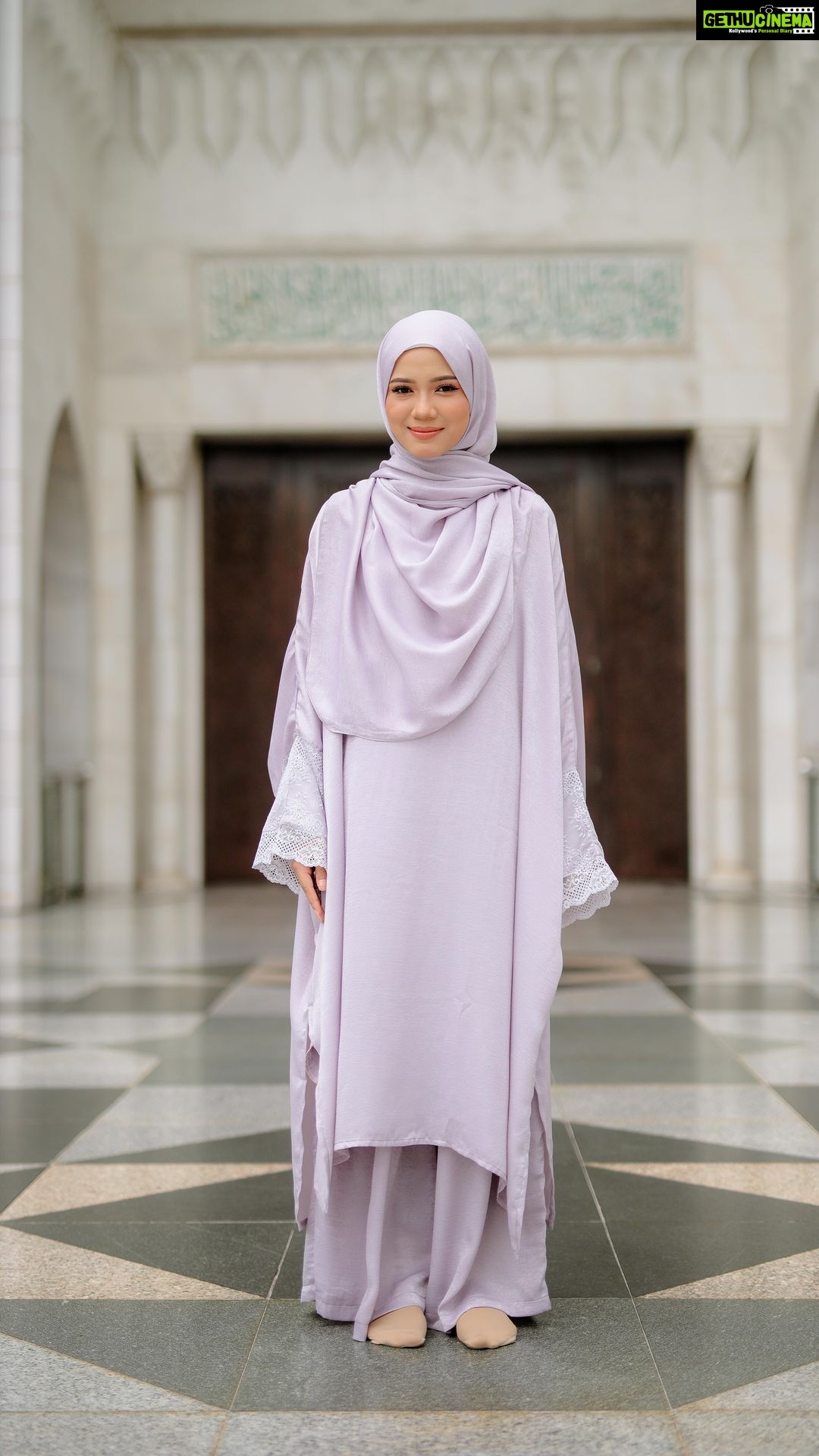 Aaron Aziz Instagram - Masya Allah Tabarakallah Alhamdulilah Finally after quite a bit of hustling, we have launched our Setulus Ikhlas Ikatan Raya, Ramdhan/Raya pieces just in time before Ramadhan. This year, I strive to bring ease and make us feel good in doing our ibadah and for me, personally I hope I can be as sincere as i could in performing my fasts and ibadah. Insya Allah I hope this gorgeous Shawl attached pant suit makes us more spirited in our ibadah. This time i added a matching sejadah. ❤️ Jazakumullah Khyran all my beautiful sisters for all your support! May we all meet Ramadhan and May Allah swt make it easy for us Ameen @diyanahalikcom Available today at Arab Street after 2.30pm and Online Insya Allah. Sincerely, DH www.diyanahalik.com www.diyanahalik.sg Fits S to 2XL Shawl Attached Singapore