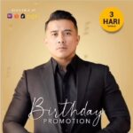 Aaron Aziz Instagram - Alhamdulillah! Syukur untuk segalanya 🤲🏻 ✨ The Oud Special Promotion ✨ 3 HARI SAHAJA! Bermula ESOK SEGERA dapatkan perfume Oud terbaik dari abang Aaron untuk semua! yang belum pernah cuba inilah masanya 🫰🏻 #NO1oud Pembelian/Details 👉🏻Click bio link HQ The Oud IG *Promosi ekslusif ONLINE SAHAJA #Birthdaygift #AaronAziz #theoudbyaaronaziz