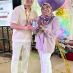 Aaron Aziz Instagram - Cabutan bertuah sponsored by @vapeempiremalaysia @vng_distro @officialaksomalaysia *Disclaimer* ini tak bermaksud mereka yg vape ye. Mereka akan bagi kepada suami, Abg, Adik ke sesiapa yg vape yg pemenang @aaronatorsfc dapat. Hope yg dapat tu enjoy the best pod in Malaysia. #aaronators12yrsAnniversary #TheVapeDon #AksoIGO #AksoIGOBold
