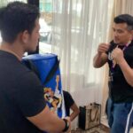 Aaron Aziz Instagram - Preparation utk project seterusnya. Nak buat scene fight kena belajar dulu 1-2 dulu. Nampak tak betapa committed ‘pelakon pelakon yg tak popular yg ada orang kata lakonan kayu’. Saya suruh dtg utk belajar tumbuk dulu semua turun. Pls bagi diaorg support. Kalau nak condemn Tak yah comment ye. Sokongan anda kpd pelakon pelakon saya ni amat dihargai. @officialaksomalaysia #AksoIGO #AksoIGOBold #ThevapeDon #aaronaziz #5LiontheFinalBattle