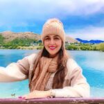 Aarti Chhabria Instagram - Happy Holi everyone from #queenstown #newzealand ❤️🥰 #blissfulliving #aartisblissfulliving Lake Wakatipu Queenstown NZ