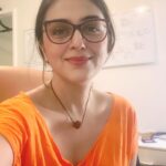 Aarti Chhabria Instagram - Work mode 📋☺️😇 ✨#candid