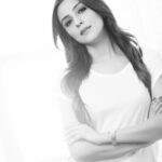 Aarti Chhabria Instagram - #throwbackthursday with my favorite Aarti Chabria @aartichabria 🥰👌 Black and White or coloured, she knows exactly how to sway with perfection 💯🤌 Drop a ❤️ #luvisraniphotography #luvisrani #aartichabria #blackandwhite #bwphotography #blackandwhitephotography #blackandwhitemood #tbt #throwback #thursday #beautiful #smile #beautifulsmile #beautifuleyes #subtlelook #subtle #ootd #postoftheday #photographerofindia #photographerofinstagram LUV ISRANI PHOTOGRAPHY