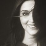 Aarti Chhabria Instagram - Some pictures are timeless..... What a beautiful soulful smile. My multi talanted friend & actor @aartichabria posing for my lens. Comment in one word what you think about this image #smile #blackandwhite #blackandwhitephotography #soulful #soulfulsmile #smiling #smilingportrait #women #fashionstyle #fashionphotography #luvisrani #luvisraniphotography LUV ISRANI PHOTOGRAPHY