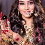 Aasiya Kazi Instagram - ✨The Exotic Chronicles✨ Make your life fragrant with @exotic_oud_india ✨ In frame the gorgeous @aasiya_o9 ✨ @exotic_oud_india #exotic_oud_india #nuzhathashir ✨ #exotic #oud #india #exoticfragrances #luxury #luxurylifestyle #luxurydesign #fragrance #fragrances #arab #vogue #vogueindia #modern #elite #lifestyle #oudwood #oudoil #oudperfume #instagood #instagram #instadaily Luxury Life