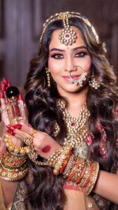 Aasiya Kazi Instagram - ✨The Exotic Chronicles✨
Make your life fragrant with @exotic_oud_india 
✨
In frame the gorgeous @aasiya_o9 
✨
@exotic_oud_india #exotic_oud_india #nuzhathashir 
✨
#exotic #oud #india #exoticfragrances #luxury #luxurylifestyle #luxurydesign #fragrance #fragrances #arab #vogue #vogueindia #modern #elite #lifestyle #oudwood #oudoil #oudperfume #instagood #instagram #instadaily