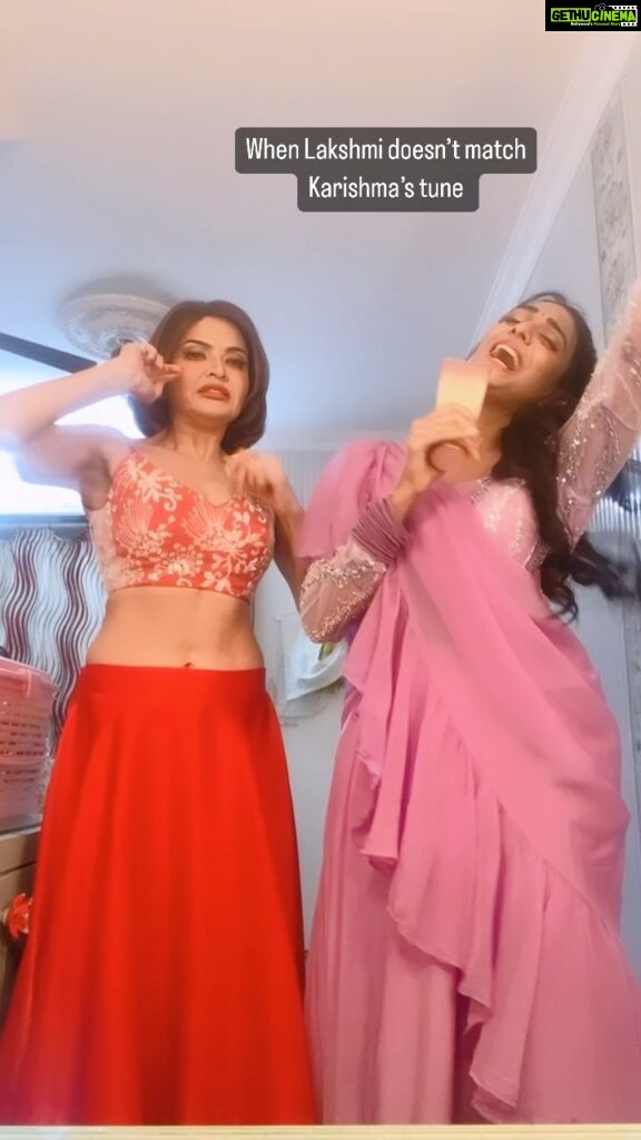 Aishwarya Khare Instagram - We had so much fun making this one.. hope you have fun watching this ❤️ P.S. Aishwarya wasn’t harmed in making this reel. Physical violence is a punishable offence. #aishwaryakhare #parullchaudhry #bhagyalakshmi #comedyreels #reelsinstagram Mumbai - मुंबई