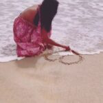 Aishwarya Khare Instagram - All of me loves all of you 🏝️💕