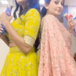 Aishwarya Khare Instagram - On set shenanigans. #bhagyalakshmi #coactors #friends #actorslife #lovewhatido #lakshmi #neelam