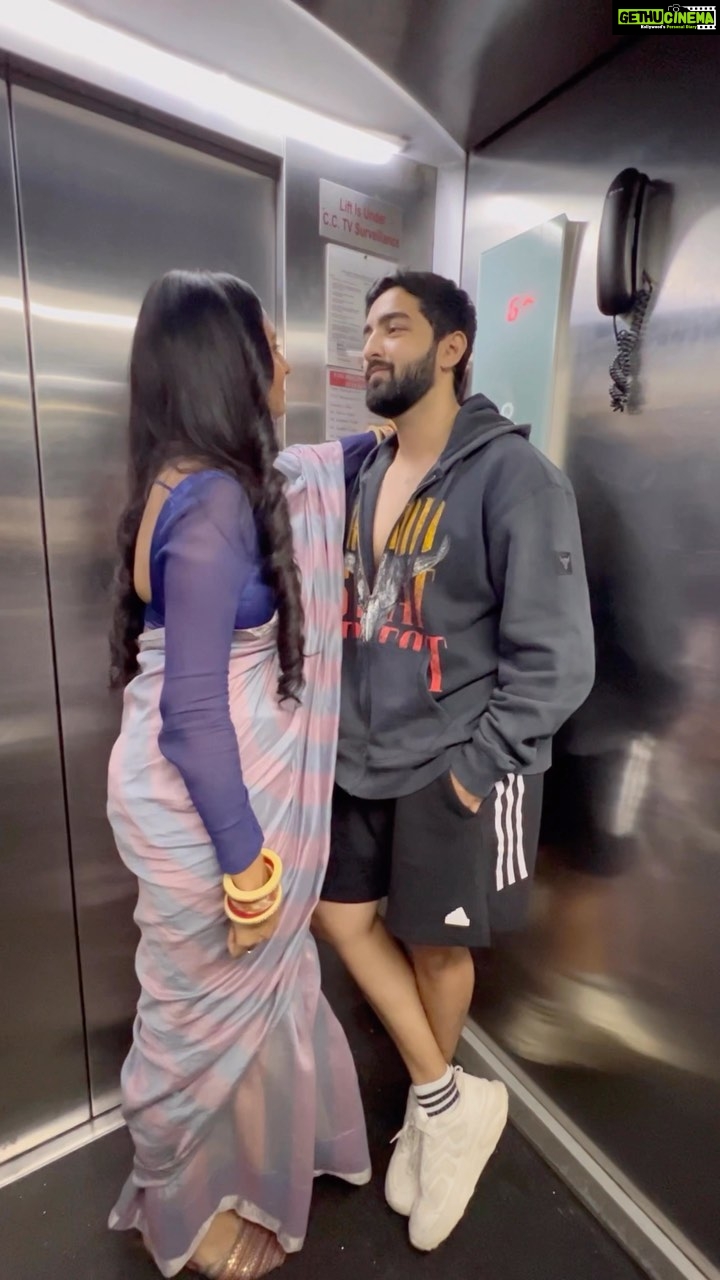 Aishwarya Khare Instagram - Mujhe laga ….. 😩🤣 #reels #rishmi #funnyreels