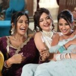 Aishwarya Khare Instagram - Laughter therapy sessions anyone? 🫶🏻 . Guess who made us laugh ? 😂😆❤️❤️❤️❤️ . . #Crazybunch #Happiest #Bhagyalakshmi